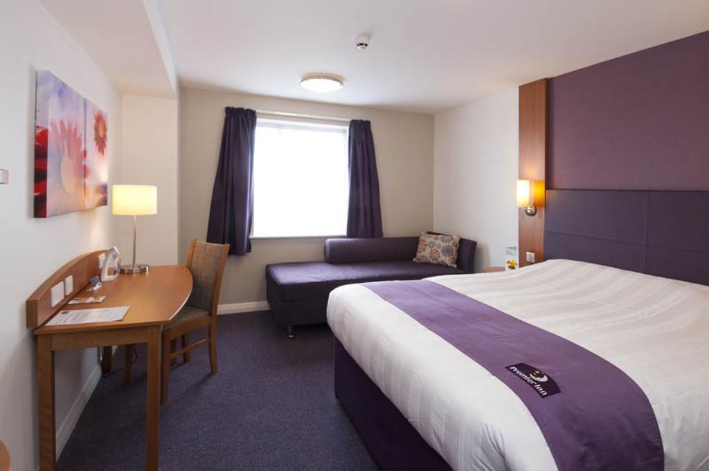 Premier Inn Birmingham Nec/Airport Bickenhill Szoba fotó