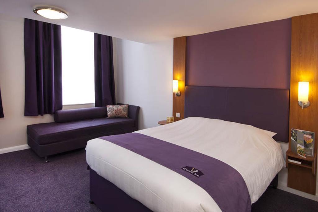 Premier Inn Birmingham Nec/Airport Bickenhill Szoba fotó